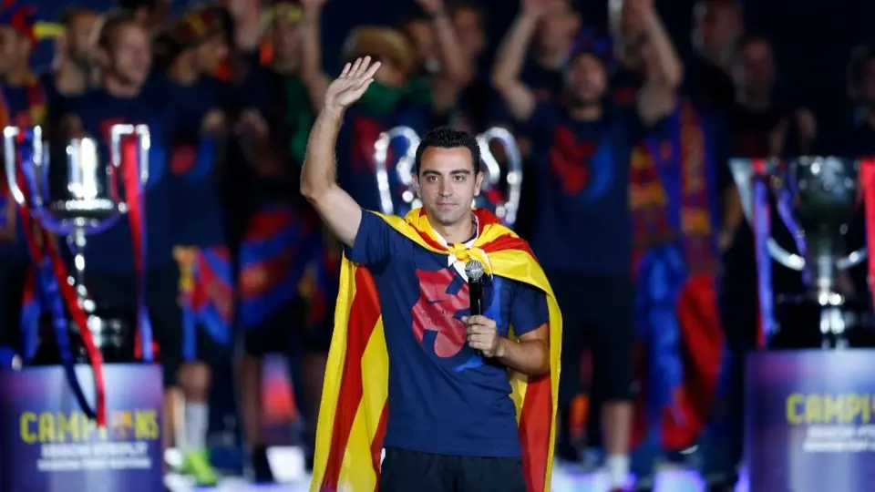 Barcelona:  Dio la bienvenida a Xavi Hernández como emotivo video