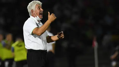 Tuca Ferretti: 'Jugar 11 contra 10 y no poder sacar un triunfo me deja mal sabor de boca'
