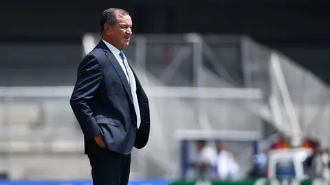 Cruz Azul: Ojitos Meza reveló que un representante intentó sobornarlo cuando dirigía a La Máquina