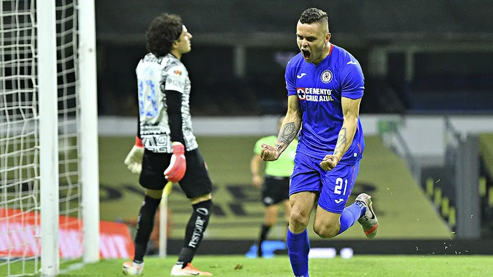 Cruz Azul, con dominio sobre América desde su regreso al Estadio Azteca