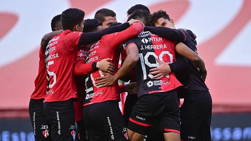 Atlas: Riestra destacó que los Rojinegros ya están asumiendo mentalidad protagonista
