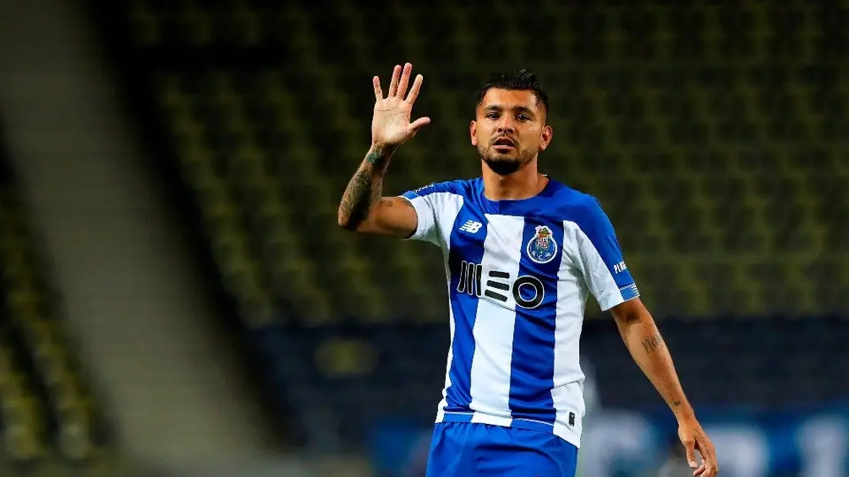 Tecatito Corona, con su peor registro en minutos desde que llegó al Porto