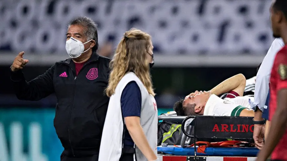 Copa Oro: FMF solicitó explicación a Concacaf sobre arbitraje tras lesión de Chucky Lozano