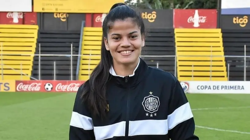 Futbolista paraguaya recibió polémico regalo machista al ser MVP