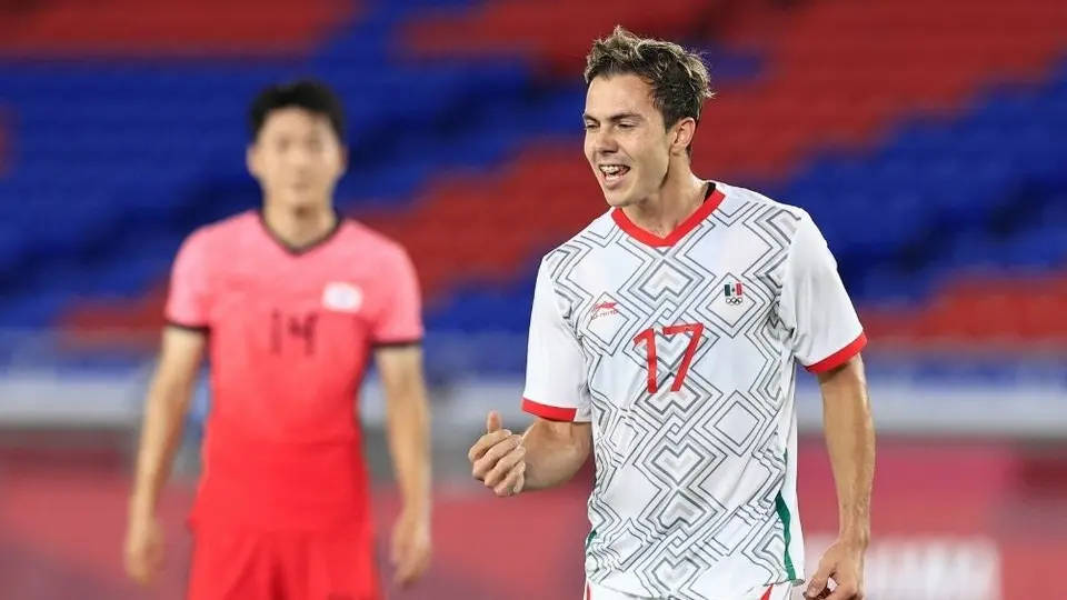 Córdova emuló festejo de Cuauhtémoc a La Volpe en el México vs Corea