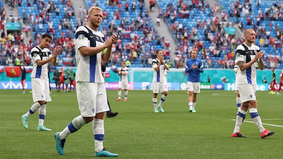 Eurocopa 2020: Finlandia mostró camisetas de apoyo a Christian Eriksen