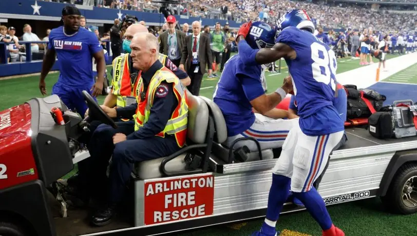 Giants: Daniel Jones sufrió brutal golpe ante Cowboys que terminó con su partido