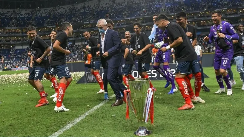 Javier Aguirre: Festejó el título de Rayados bailando el 'Payaso de rodeo'