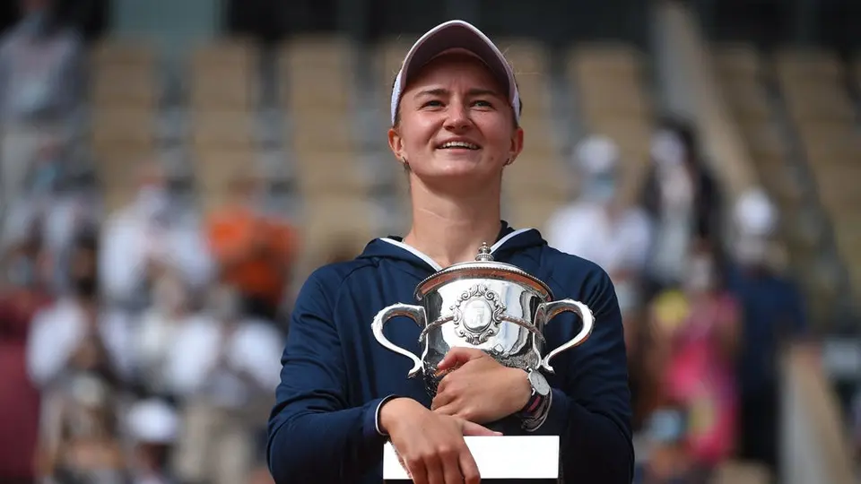 Roland Garros: Krejcikova derrota a Pavlyuchenkova y es nueva monarca del Grand Slam