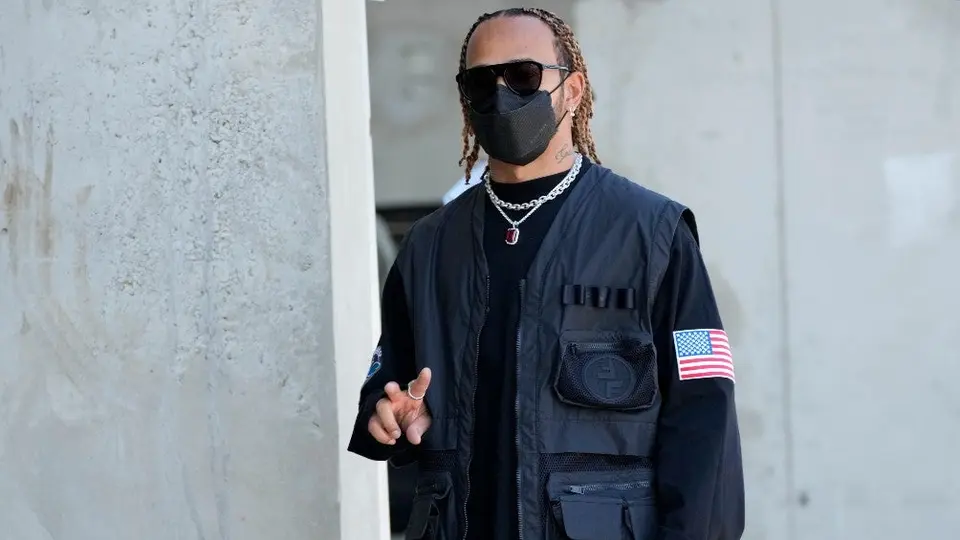 Lewis Hamilton tacha de 'cobarde y fuera de lugar' la ley anti LGBT en Hungría