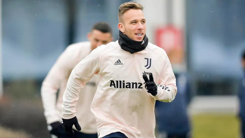 Juventus: Arthur Melo, intervenido en Turín para curar su edema entre tibia y peroné