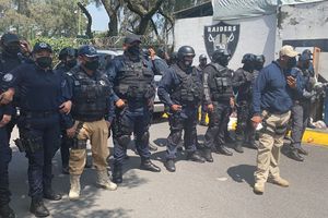 Video: Raiders de Arboledas se enfrentaron a golpes con policías de Atizapán