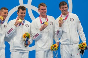 Tokio 2020: Caeleb Dressel regaló su medalla de oro al compañero al que sustituyó