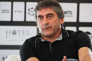 Video: Francescoli sorprendió con felicitación a abuelito seguidor de River que cumplió 85 años