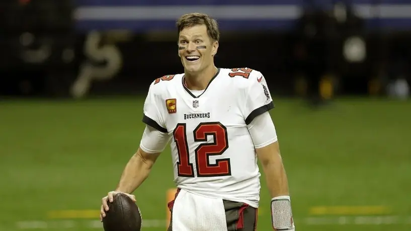 Tom Brady y los Buccaneers sorprendieron a jóvenes de secundaria en videollamada