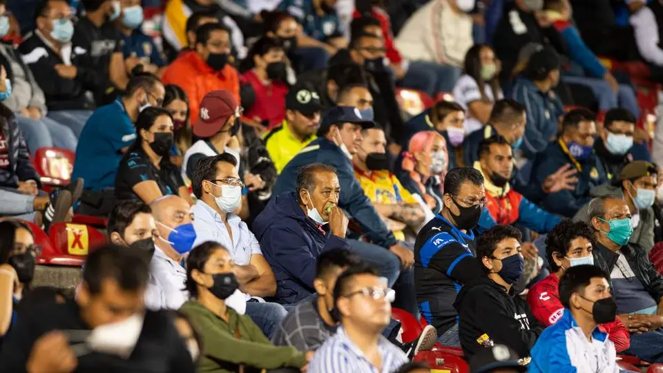 Querétaro : Fracasó campaña 'Grita México' en el Gallos vs América