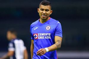 Cruz Azul: Orbelín Pineda le respondió a un aficionado que 'pidió' ser atropellado por él