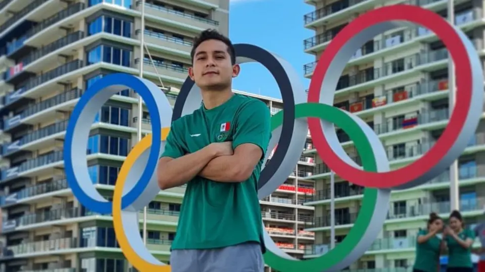 Kevin Berlín, condecorado con el Premio Estatal del Deporte en Veracruz