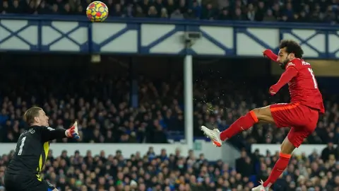 Mohamed Salah: Protagoniza anuncio de Pepsi al estilo Forrest Gump