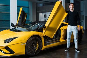 Paulo Dybala: 'Celebró' gol 100 con Juventus con espectacular Lamborghini Aventador