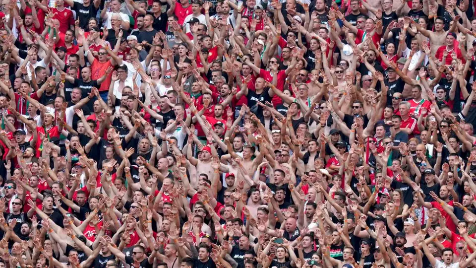 Eurocopa 2020: UEFA investigará actitudes racistas de afición húngara vs Portugal y Francia
