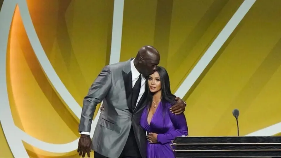 Kobe Bryant: Fue inducido al Salón de la Fama con emotivo discurso de su esposa