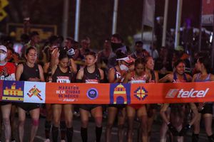 Maratón CDMX: Mexicanos Dario Castro y Eloy Sánchez hacen el 1-2