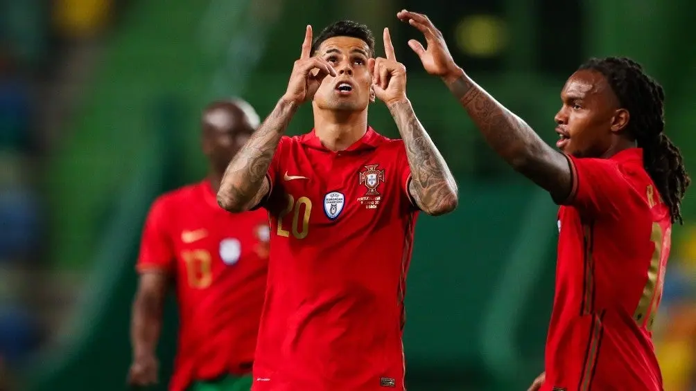 Joao Cancelo celebra con Portugal | EFE
