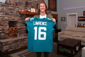 Trevor Lawrence: Ser primera selección del Draft, sin garantía de éxito en la NFL