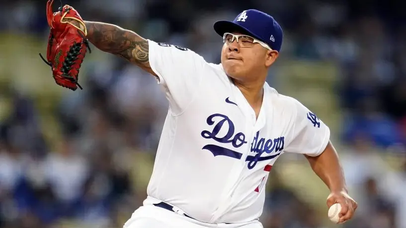 América felicitó a Julio Urías por ser el quinto mexicano en llegar a 17 triunfos en la MLB