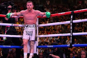 Canelo Álvarez: Carlos Góngora, boxeador ecuatoriano quiere pelear con el mexicano
