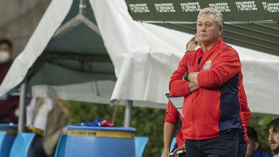 Vucetich: 'Chivas no jugó bien, pero ganó y llegará con fuerza al Clásico'