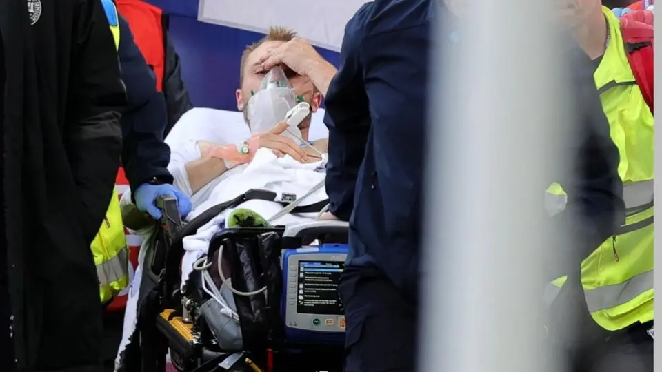 Christian Eriksen: No volvería a jugar futbol profesionalmente, afirma excardiólogo del Tottenham