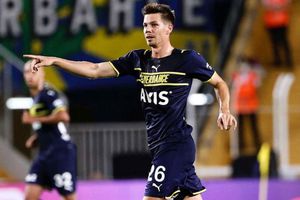 Fenerbahce envió erróneamente pago por Miha Zajc a concesionaria de coches