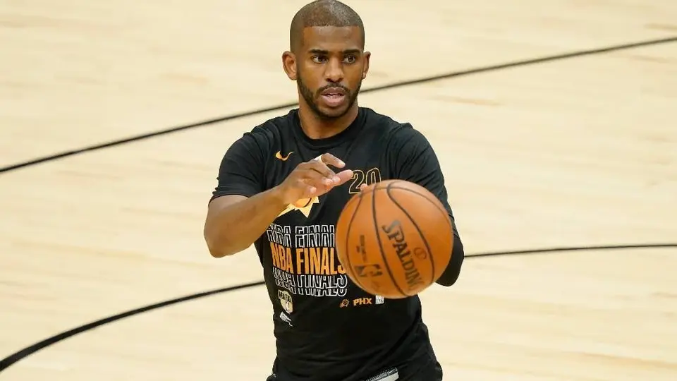 NBA: Chris Paul renueva con los Suns por cuatro años y 120 mdd