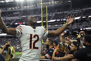 NFL: Defensiva de Bears frenó el poder de los Raiders