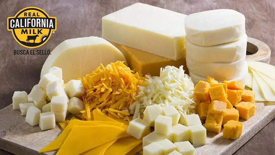 ¡Habría que comer 17 tazas de col para obtener el calcio de 3 raciones de leche!