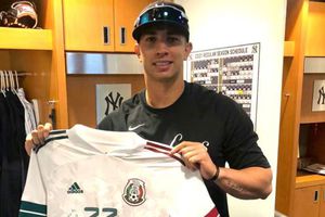 Chucky Lozano: Regaló playera de la Selección Mexicana a Luis Cessa, lanzador de Yankees