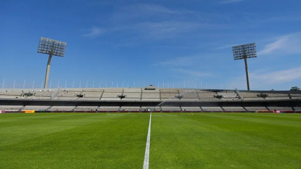 Pumas: Cancha del Olímpico, en buenas condiciones pese a partidos de futbol americano