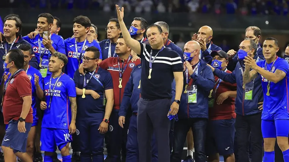 Cruz Azul: Plantel celeste respalda gestión de Juan Reynoso con la Máquina