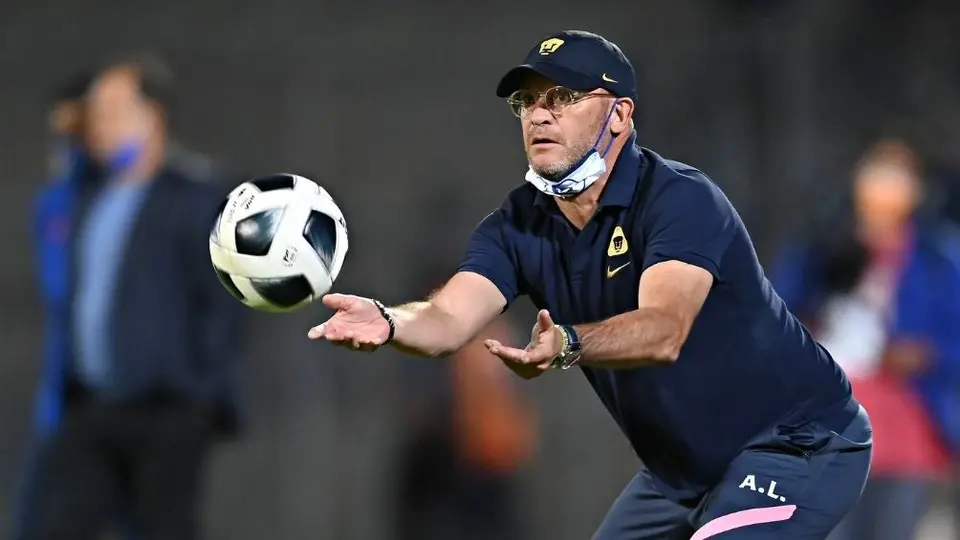 Lillini tras la victoria vs Cruz Azul: 'Atiné los cambios, pero fue la garra de los jugadores'