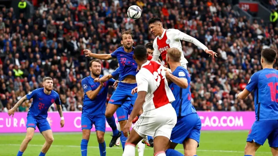 Edson Álvarez: Ajax se vio sorprendido y perdió el invicto ante el Utrecht