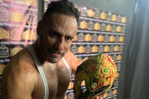 Dr. Wagner Jr.: Con cuadro de neumonía tras recibir vacuna contra el Covid-19