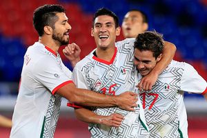 Cuauhtémoc Blanco sobre Tri: 'Con corazón y pantalones, hay cómo ganar a Brasil'