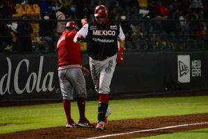 Diablos Rojos venció a Pericos y se adueñó de la Zona Sur en la noche de Japhet Amador