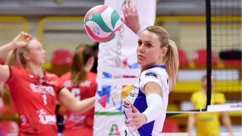Jugadora de Voleibol italiana sufre pericarditis tras vacunarse vs el Covid-19