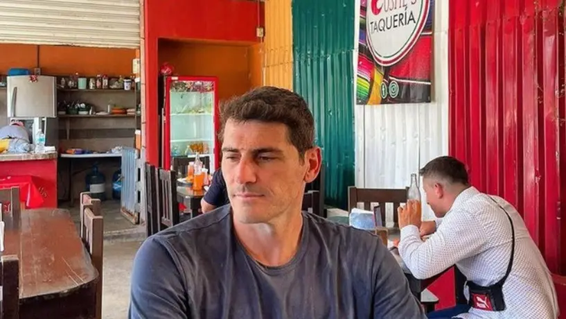 Iker Casillas y sus vacaciones en México: Dejó 800 pesos de propina y sus tenis