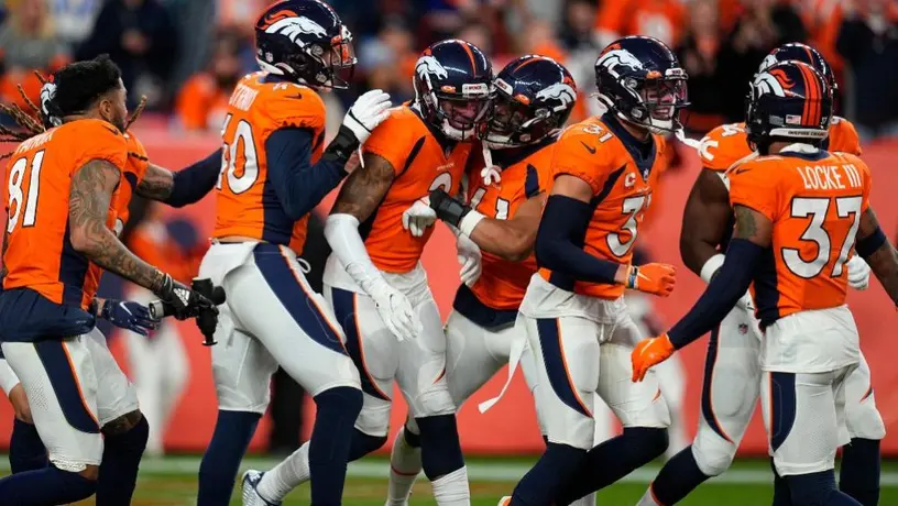 NFL: Broncos borraron a los Chargers gracias a su intensa defensiva