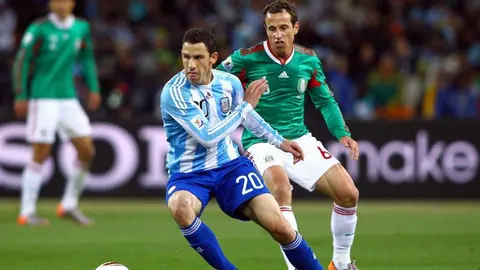 Así reaccionó Maxi Rodríguez a las declaraciones de Oswaldo Sánchez sobre su gol