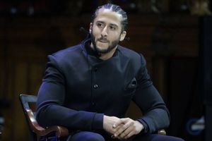 Madden 22: Colin Kaepernick mejor calificado que Justin Hebert